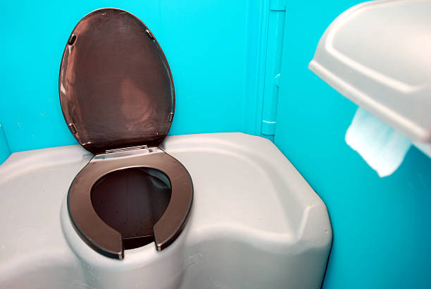 Best Wedding porta potty rental  in Hartford, IL